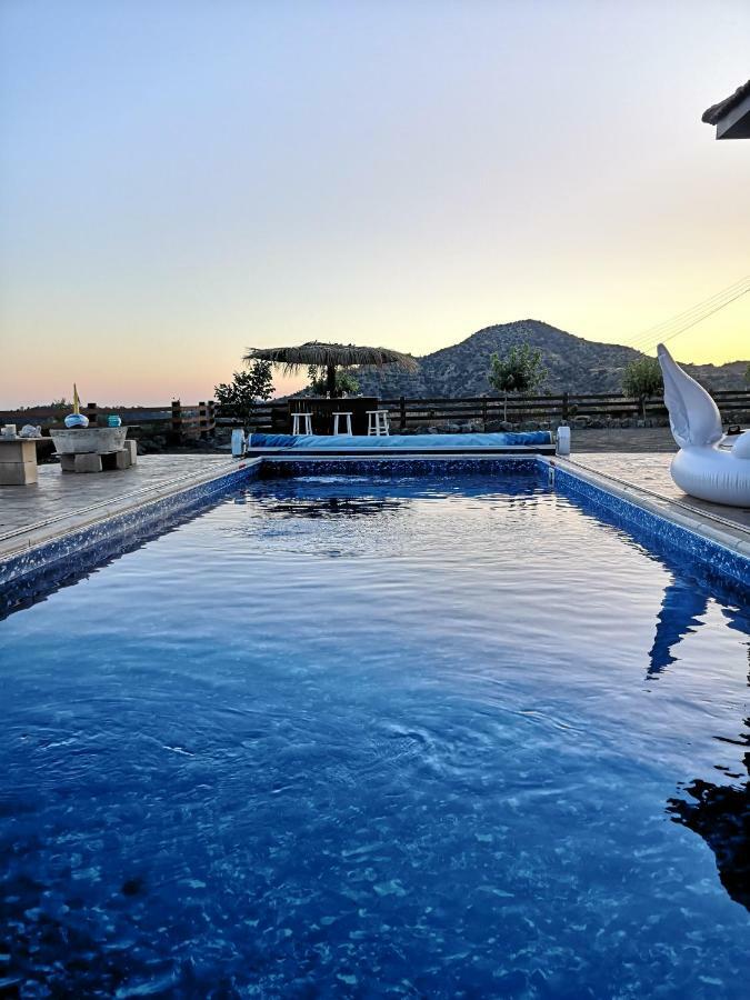 Kalamospito Holiday House Kalokhorio Extérieur photo
